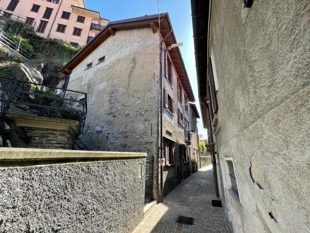 דרביו La Casa Sul Sasso In Town Serviced Accommodations מראה חיצוני תמונה