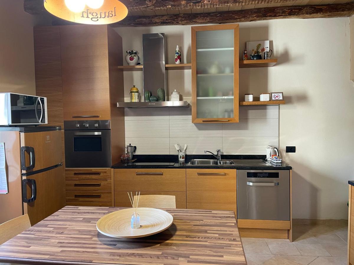 דרביו La Casa Sul Sasso In Town Serviced Accommodations מראה חיצוני תמונה